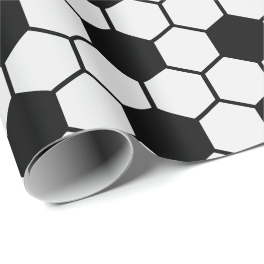 Fußball-Balls Schwarz-Weiß-Custom Geschenkpapier (Rolleneckpunkt)