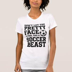 Fußball-Biest Hübsches Gesicht Vintage-Typografie- T-Shirt