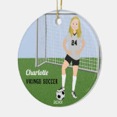 Fußball-Blonde in Grau und Schwarz Keramik Ornament (Links)