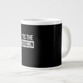 Fußball Die Saison Fußball Saison Jumbo-Tasse (Vorderseite Rechts)