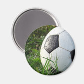 Fußball~ Fußball im Feld Magnet (Vorderseite/Rückseite)