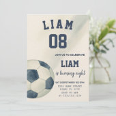 Fußball-Geburtstagsparty Einladung für Kinder (Stehend Vorderseite)