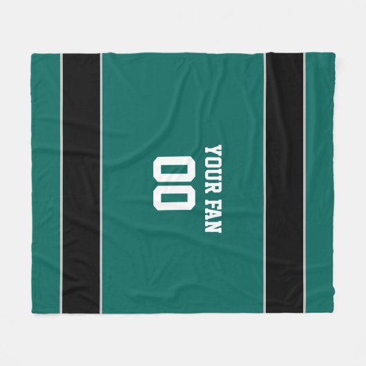 Fußball Grün, Schwarz und Weiß Personalisiert Fleecedecke (Vorderseite (Horizontal))