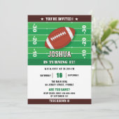 Fußball Grüne Schwarze Geburtstagspartei Einladung (Stehend Vorderseite)