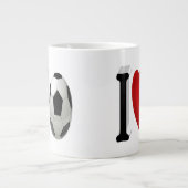 Fußball-halber Text Jumbo-Tasse (Vorderseite)