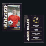 Fußball-Handelskarte, Fußballspielerkarte Schwarze Telefonnummerkarte<br><div class="desc">Custom Soccer Card oder European Football Trading Card<<>> Dies ist das ideale Geschenk, um die Errungenschaften eines Fußballspielers zu feiern, eine personalisierte Sammelkarte für einen leidenschaftlichen Fußballfan, oder Geschenk diese Karten an jeden Mannschaftsspieler und Coach, um für immer als Erinnerung geschätzt werden. Dieses einzigartige Sport Trading Card Design wird von...</div>