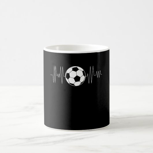 Fußball-Herzschlag, Fußballball-Herzschlag Kaffeetasse (Mittel)