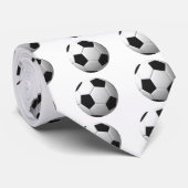 Fußball: Krawatte (Gerollt)