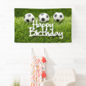 Fußball mit Happy Birthday Schild auf grün (Insitu)