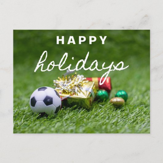 Fußball mit Weihnachtsgeschenk Happy Holidays Feiertagspostkarte (Vorderseite)