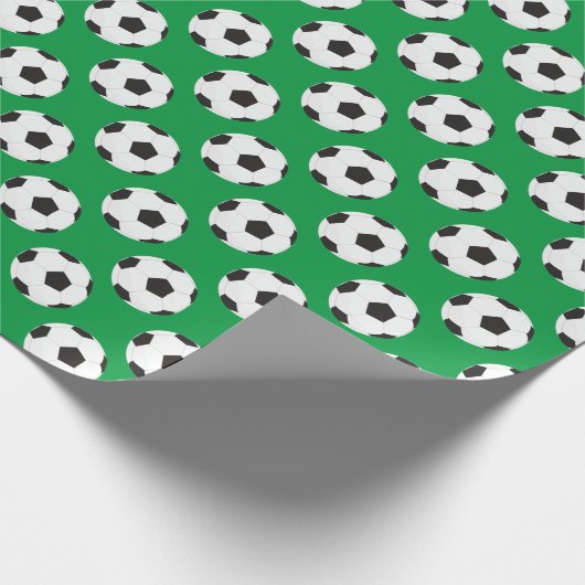 Fußball-Muster grün Geschenkpapier (Ecke)