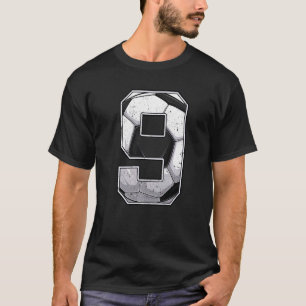 Fußball Neunte 9. Geburtstag Junge Neun 9 Jahre al T-Shirt