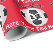 Fußball-Packpapier mit Namen und Jersey-Zahl Geschenkpapier (Rolleneckpunkt)