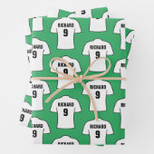 Fußball-Shirt in Weißverpackungspapierblättern Geschenkpapier Set (Beispiel)