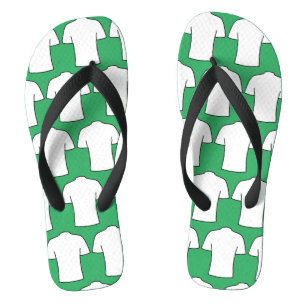 Fußball-Shirts Design in White Flip Flops Badesandalen