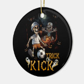 Fußball-Skeleton-Spieler Halloween-Trick oder Kick Keramik Ornament (Links)