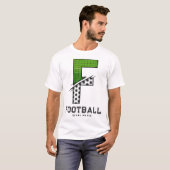 Fußball Textur Initial Sportliche Typografie T-Shirt (Vorne ganz)