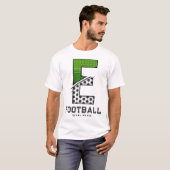 Fußball Textur Initial Sportliche Typografie T-Shirt (Vorne ganz)