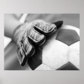 Fußball-Torhüter Handschuhe Minimalistisches Foto Poster (Vorne)