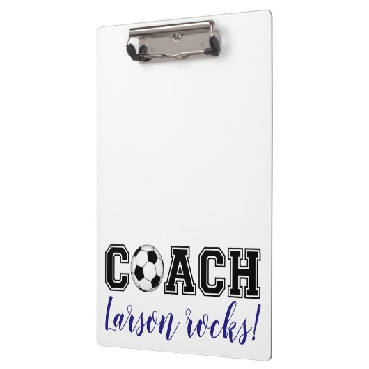 Fußball-Trainerteam dankt für Geschenk Klemmbrett (Links)