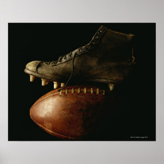 Fußball und Cleat Poster