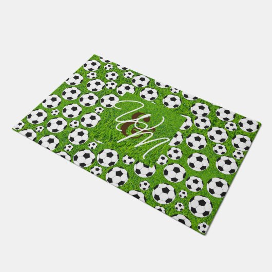 Fußball und Monogramm-Initialdosis Fußmatte (Schrägansicht)