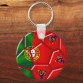Fußballball unter portugiesischer Flagge für die Q Schlüsselanhänger (Vorderseite)