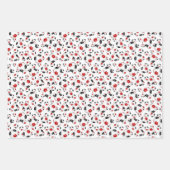 Fußballbälle Sport Muster rot Mannschaftsfarben Geschenkpapier Set (Vorderseite)