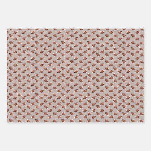 Fußbälle auf Blassbraun Geschenkpapier Set (Vorderseite)