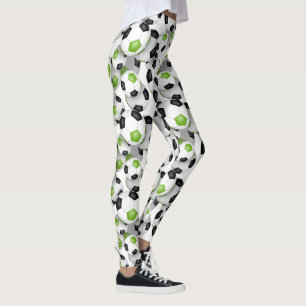 Fußbälle mit schwarzen brt grünen Teamfarben Leggings