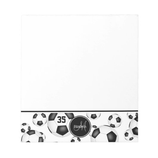 Fußbälle Muster Akzent personalisiert Notizblock (Vorderseite)