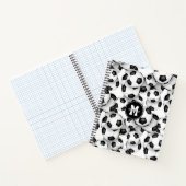 Fußbälle Muster Jungen Mädchen monogramm 8,5 x 11 Notizblock (Innenseite)