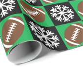 Fußbälle und Schneeflocken Spaß Fußball Weihnachte Geschenkpapier (Rolleneckpunkt)