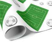 Fußballplatz-und Ball-Muster Geschenkpapier (Rolleneckpunkt)
