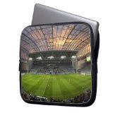 Fußballspiel, Forsyth Barr Stadium, Dunedin Laptopschutzhülle (Vorderseite Links)