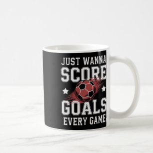 Fußballspieler erzielen mehr Tore Wurzeln für Kaffeetasse
