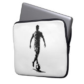 Fußballspieler mit Ball Laptopschutzhülle (Vorderseite Links)