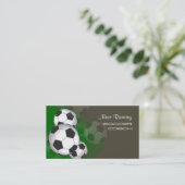 Fußballtrainer oder Fußballmütter, die Karten anru (Stehend Vorderseite)