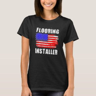 Fußbodeninstallation des Auftragnehmers _ T-Shirt