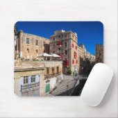 Fußgängerbrücke, schmale Straße mit Treppe in Vall Mousepad (Mit Mouse)