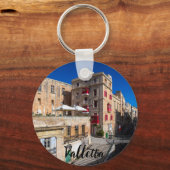 Fußgängerbrücke, schmale Straße mit Treppe in Vall Schlüsselanhänger (Rückseite)