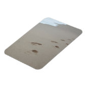 Fußspuren am Strand von Mosambik Magnet (Linke Seite)