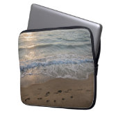 Fußspuren im Sand Laptopschutzhülle (Vorderseite Links)