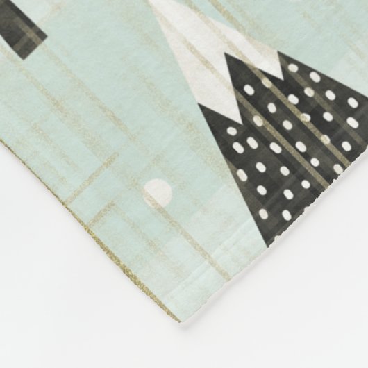 Fußwandern im Wald Fleecedecke (Ecke)