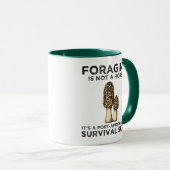 Futtermittel ist kein Hobby-Pilzjäger, der auf der Tasse (VorderseiteRechts)