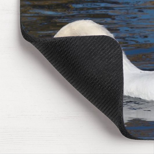 Fütternd Schwäne Mousepad (Ecke)