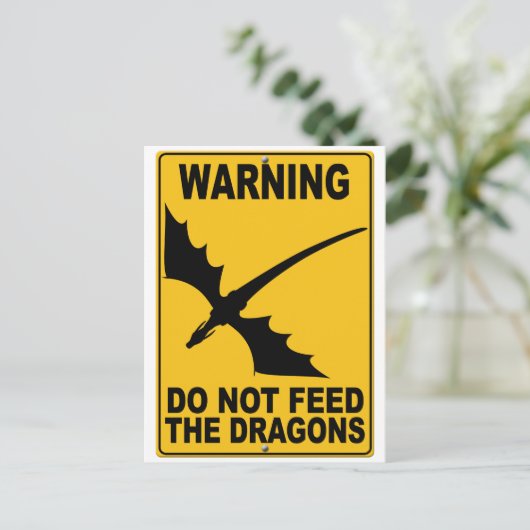 Füttre die Drachen nicht Postkarte (Stehend Vorderseite)