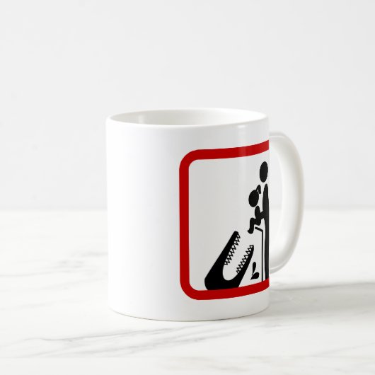 Füttre keine Tochter zum Krokodil-Zoozeichen Kaffeetasse (VorderseiteRechts)