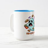 Füttre mich oder ich Boo Ghost Halloween Zweifarbige Tasse (Vorderseite Links)