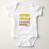 Future Judge Loading Trendy Personalisiert Unisex Baby Strampler (Vorderseite)